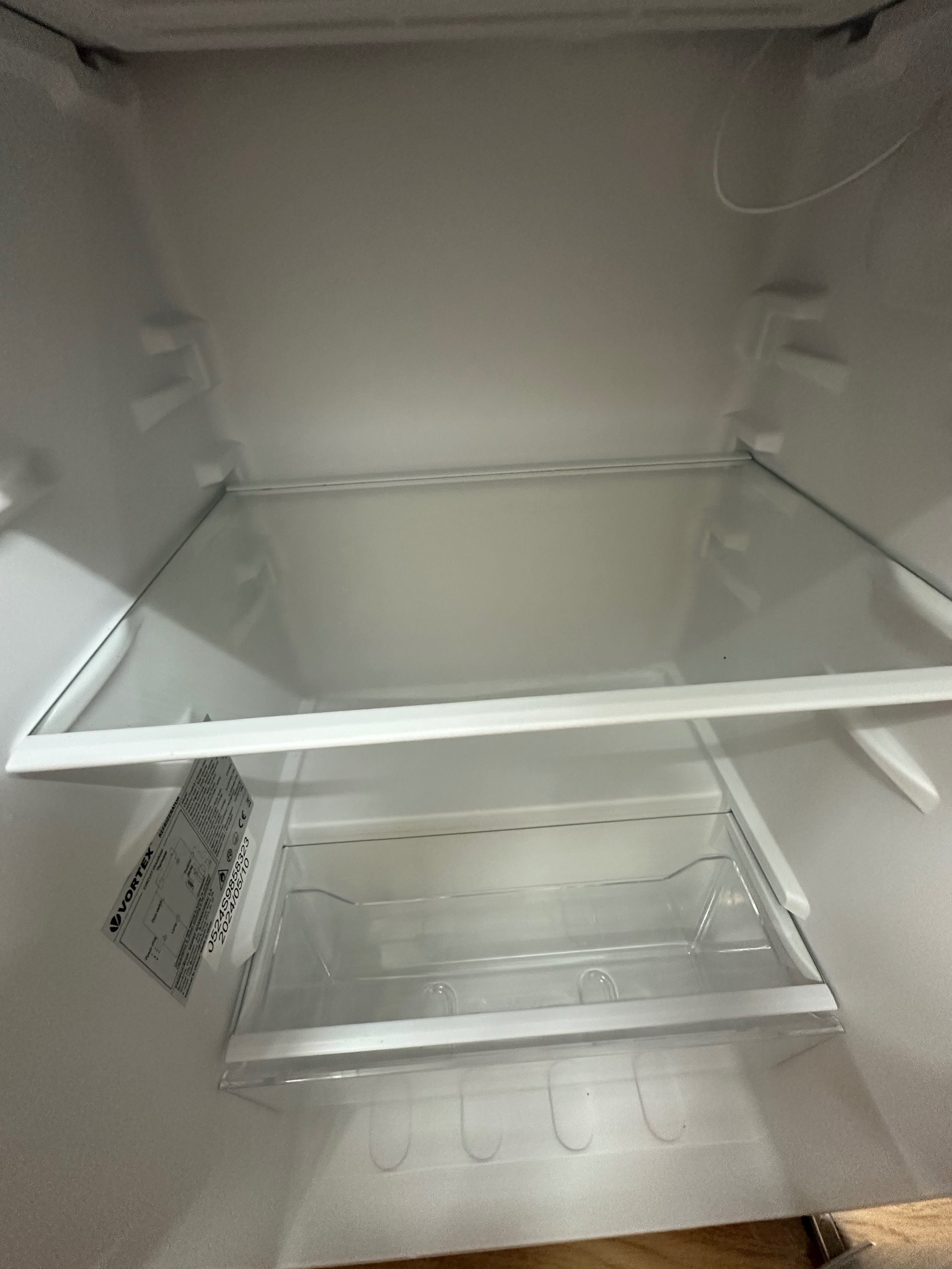 Frigider vortex ( Altex)