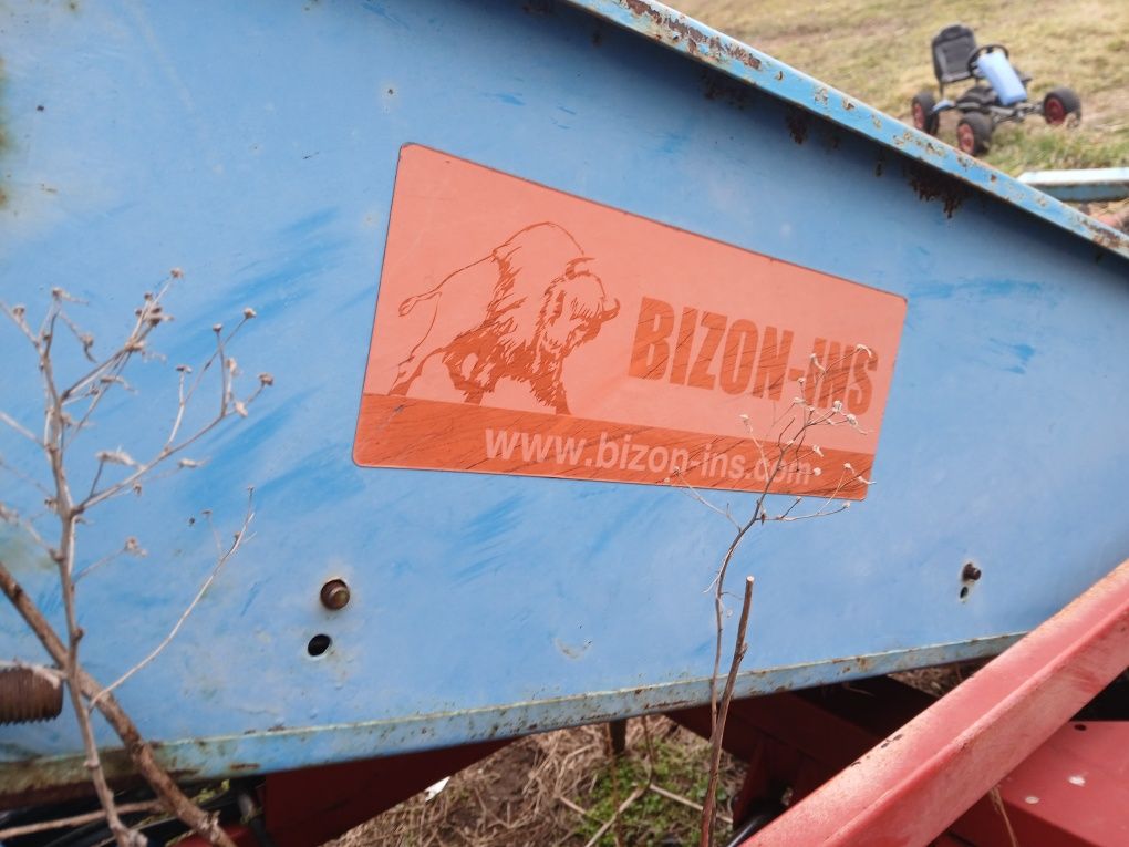 Продавам косачка за лавандула