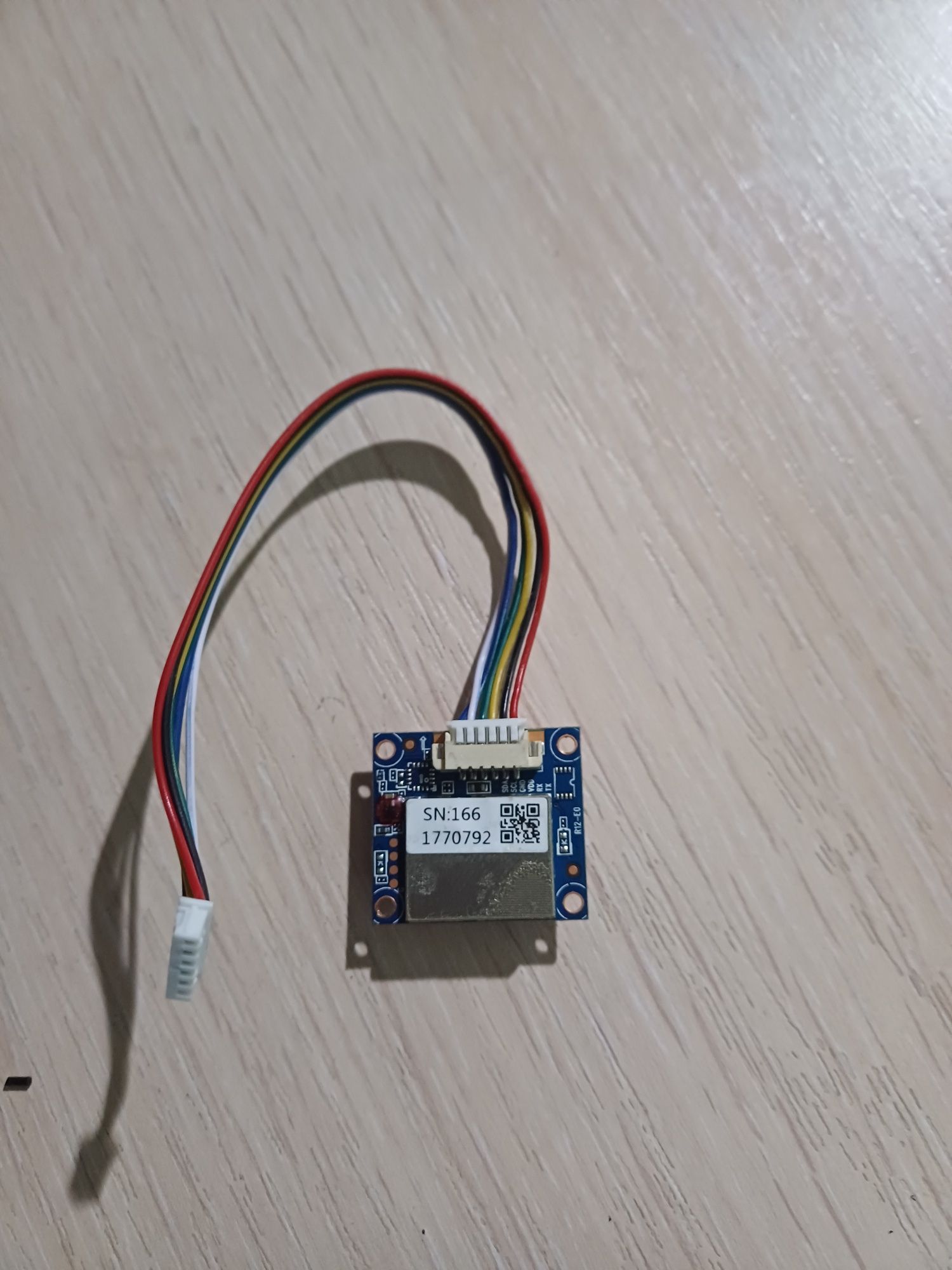 GPS  на квадрокоптер