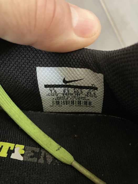 Pantofi sport nike marimea 40.5