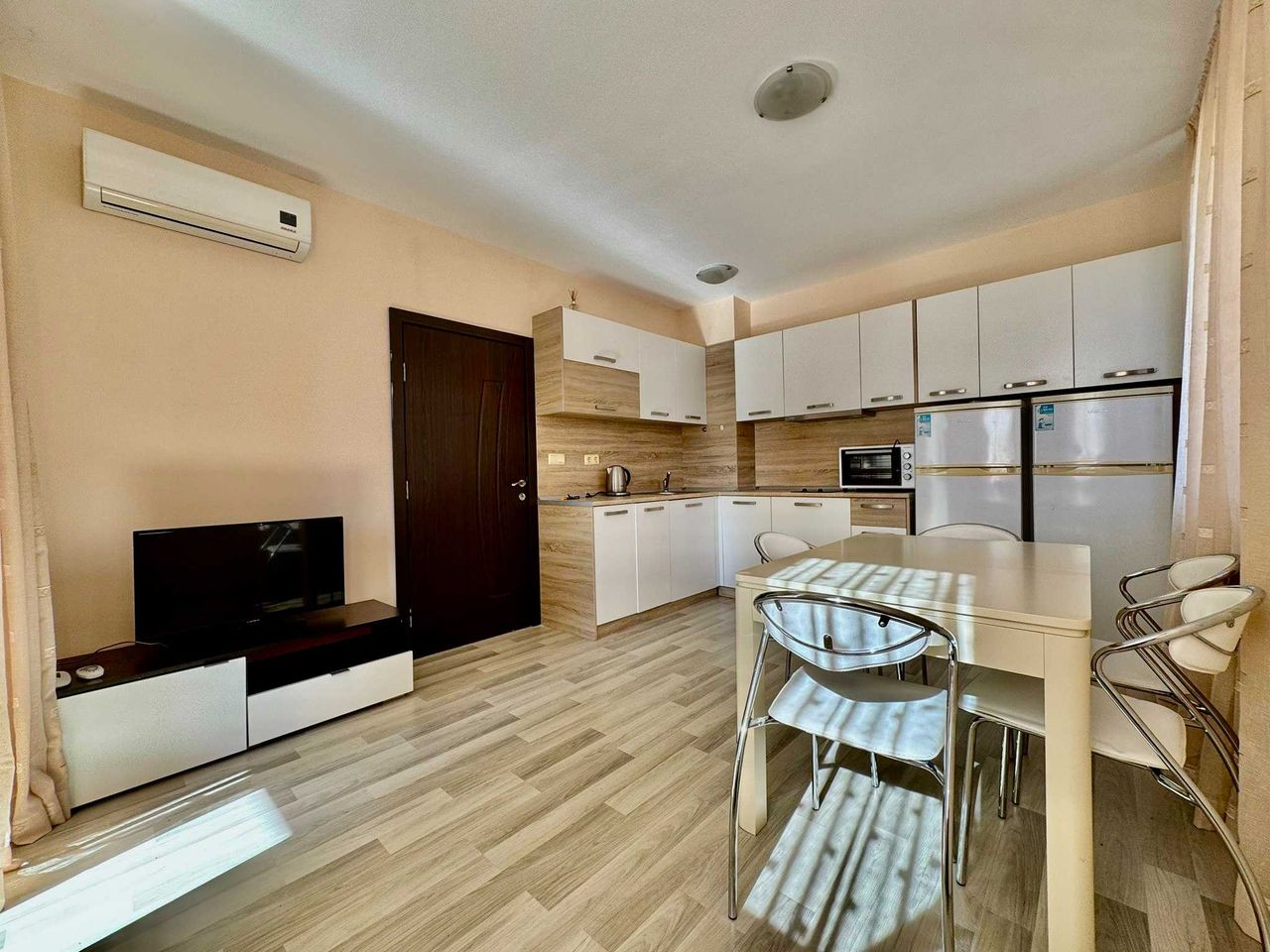 Продава се Двустаен апартамент в с. Равда, Област Бургас - 56 кв.м за 1393 €/кв.м - Снимка #1