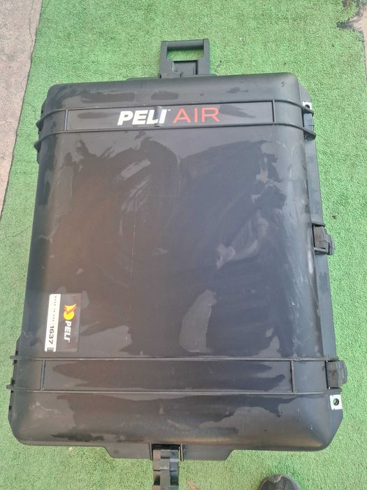 Голям куфар - Peli AIR