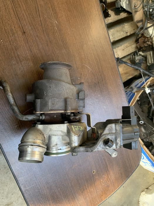 Turbina bmw 118d 143cp 120d 177cp  318d 143cp 320d 177cp