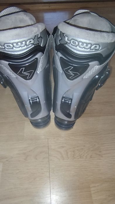 Vând clăpari damă/copii nr 39-40