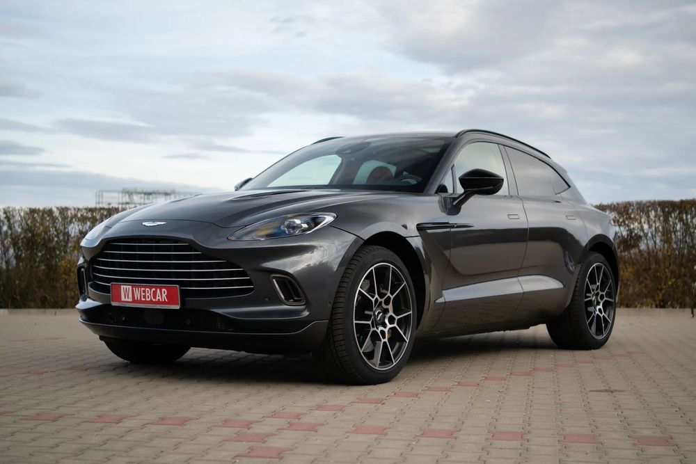 Aston Martin DBX Aston Martin DBX