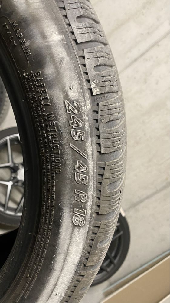 Michelin Pilot Alpin PA4 245/45/18 RF