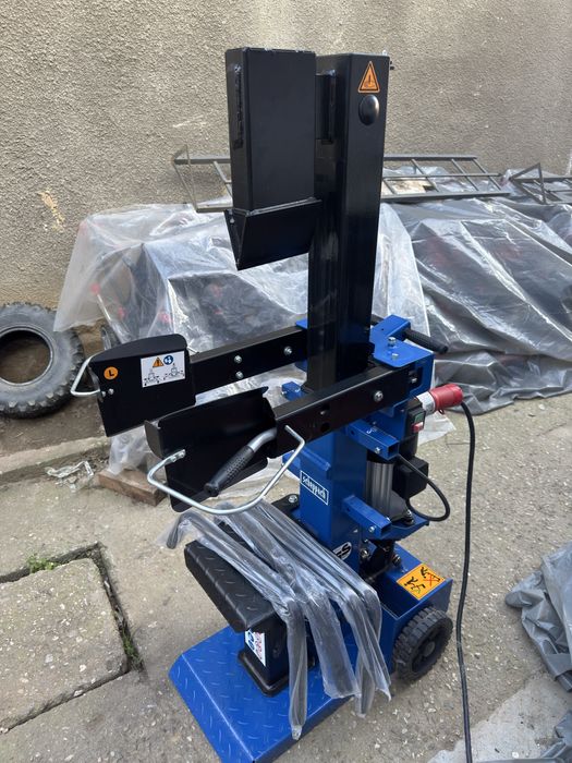 Despicator de lemne 14T Trifazat  scheppach