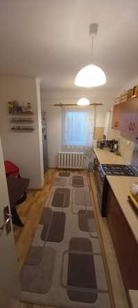 PROPRIETAR - Vand apartament 3 camere decomandat Tractorul