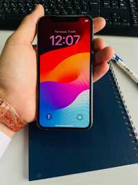 Продам iPhone 11 Pro