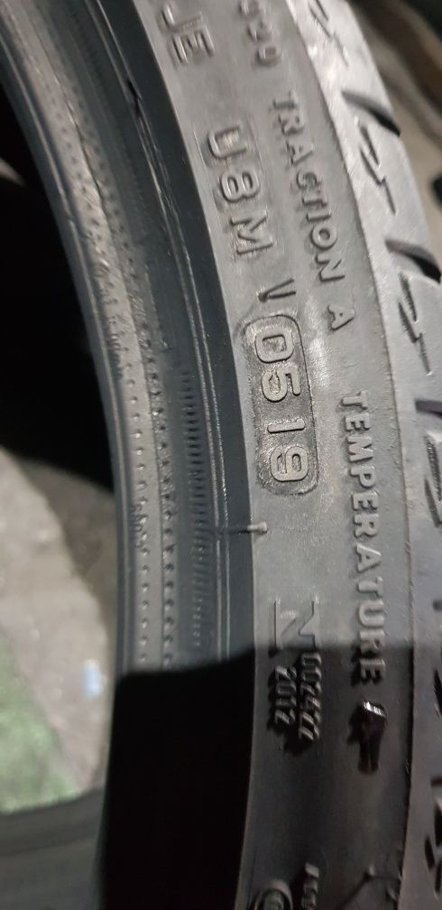 Anvelope 2x255 35 21 brigestone dot 19..20 mm 4.8