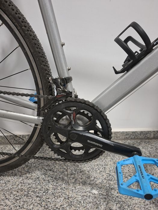 Cursiera / gravel  triban rc120  Xl cu frâne pe saboti