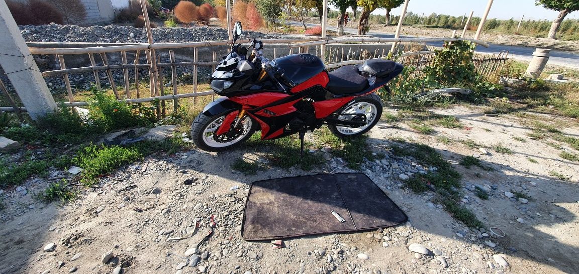 Mototsikl sotiladi