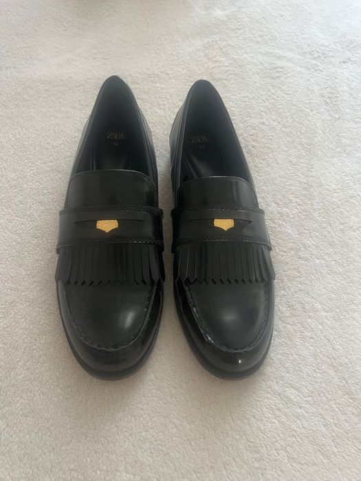 Лоаферсы женские от Zara