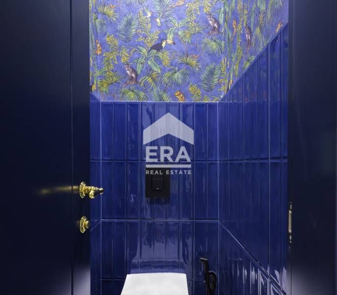 Продава се Двустаен апартамент в София, Център - 55 кв.м за 5453 €/кв.м - Снимка #10