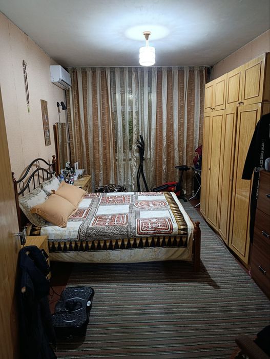 Чиланзар -8 квартал 2-х комнатная