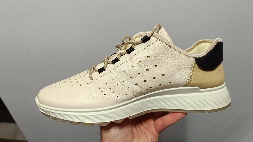 ECCO st1 piele noi 45 preț 165 ron