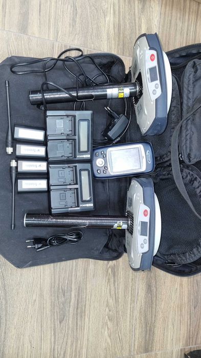 Комплект геодезических спутниковых GNSS приёмников SP80 GSM/УКВ