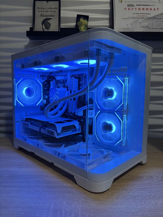 Бял Геймърски компютър Ryzen 5600X, Aio, RX6600, 32 ram, 512 ssd, 550W