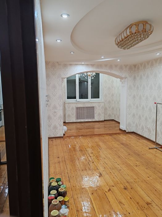 Продаю  3х комнатный квартира с ремонтом на Метро Хамза