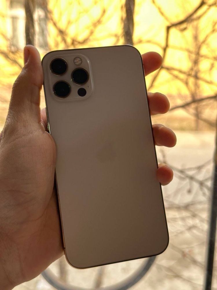 Iphone 12 pro xolati idyal
