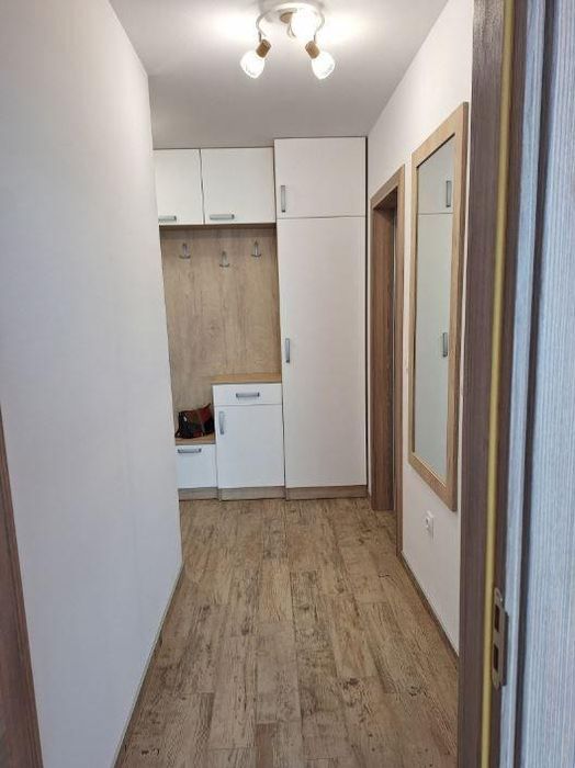 Двустаен апартамент, под наем, Център