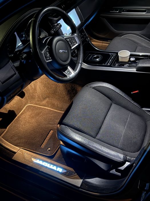 Jaguar XF Sportbrake R-Sport – Eleganță, putere 2019