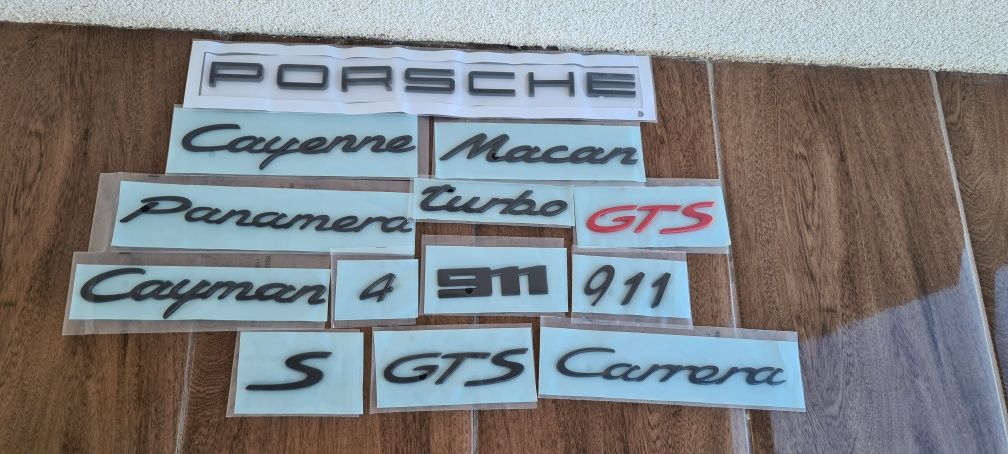 Емблема Porsche Порше Panamera Cayenne Macan Cayman  GTS Turbo 911 S 4