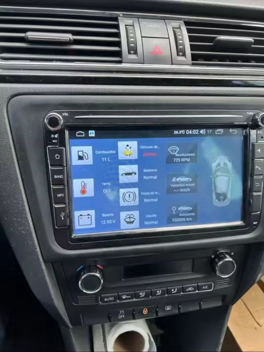 Navigatie Android 13 cu Android auto & Carplay Wireless, 2GB RAM, 32 G