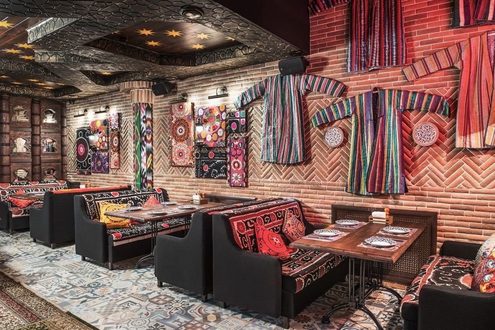 Ремонт и оформление под ключ,
в национальной Азиатской и Марокканском