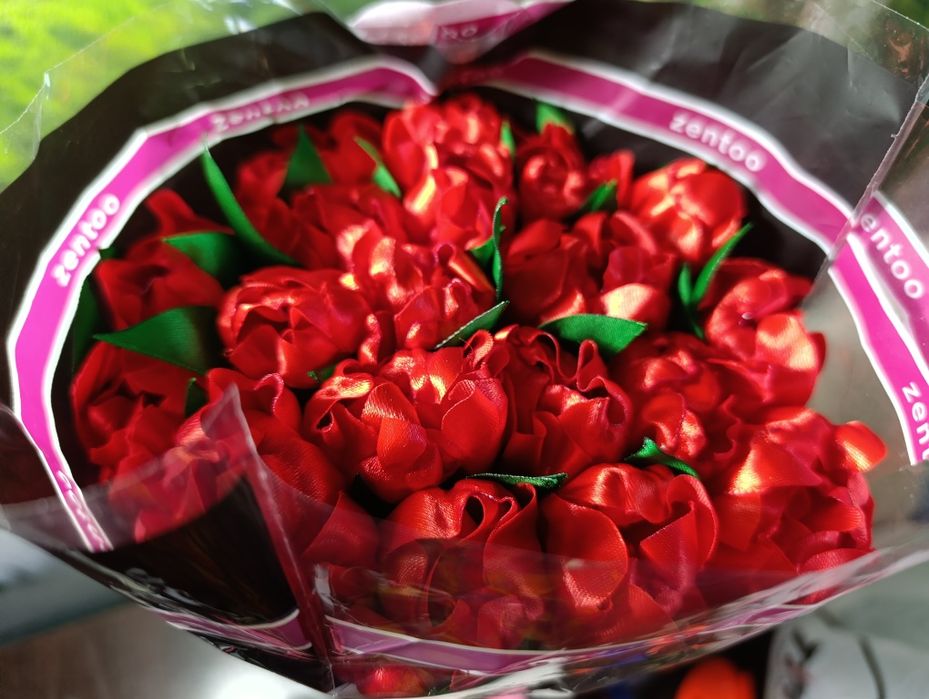 Тюльпаны из атласной ленты.ручная работа  на любой вкус 
любовью, ручн