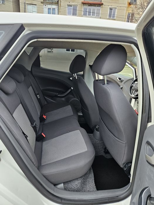 Seat ibiza 2011,     1.2 benzina,  full option