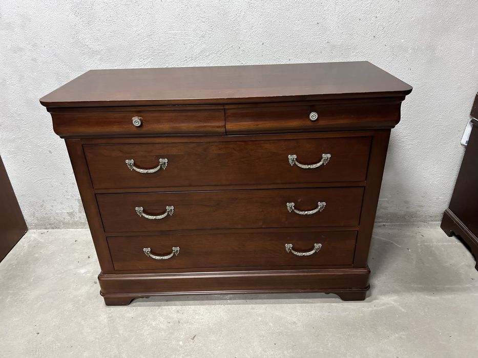 Скрин  DREXEL HERITAGE Louis Philippe Collection