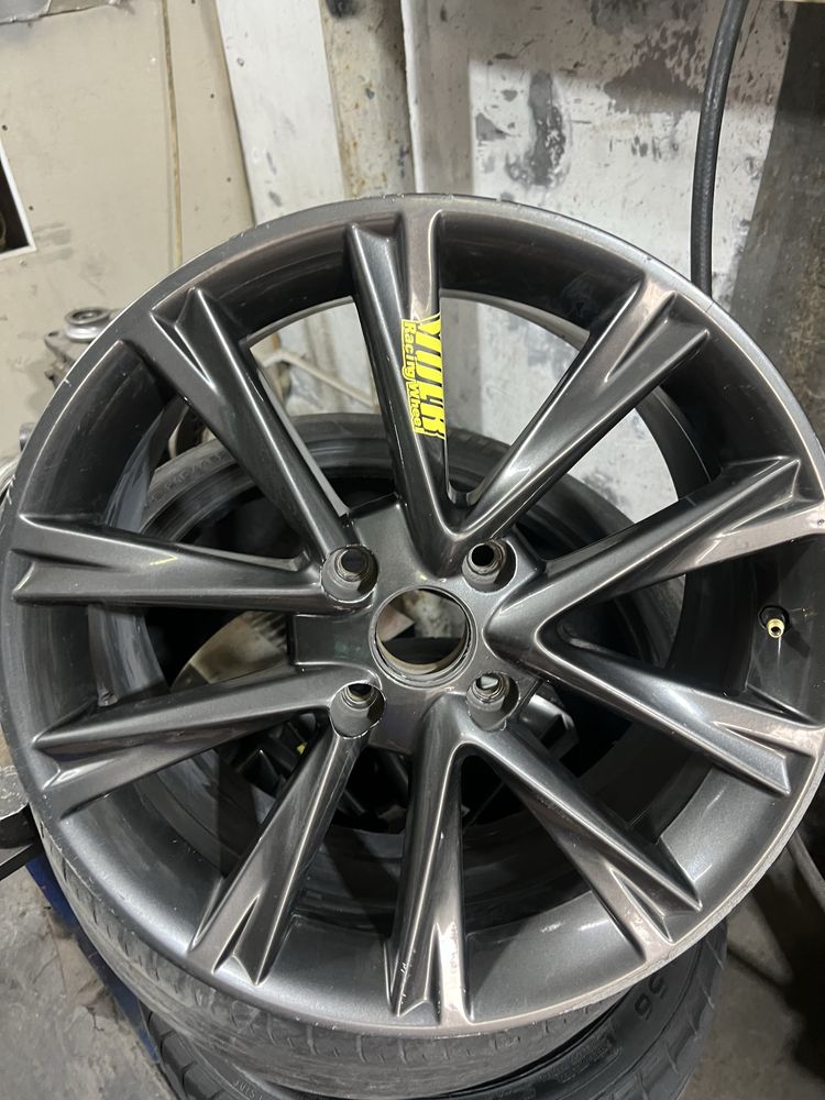 Продам диски 17 Lexus