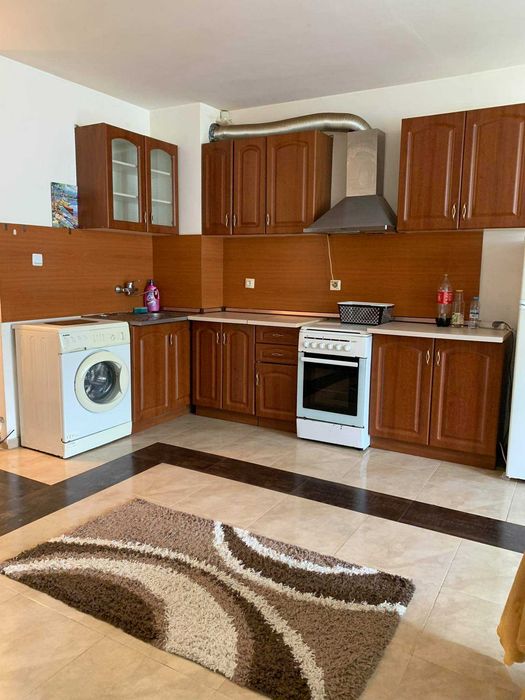 Дава се под наем Тристаен апартамент в Бургас, Възраждане - 78 кв.м за 214.2 € - Снимка #4