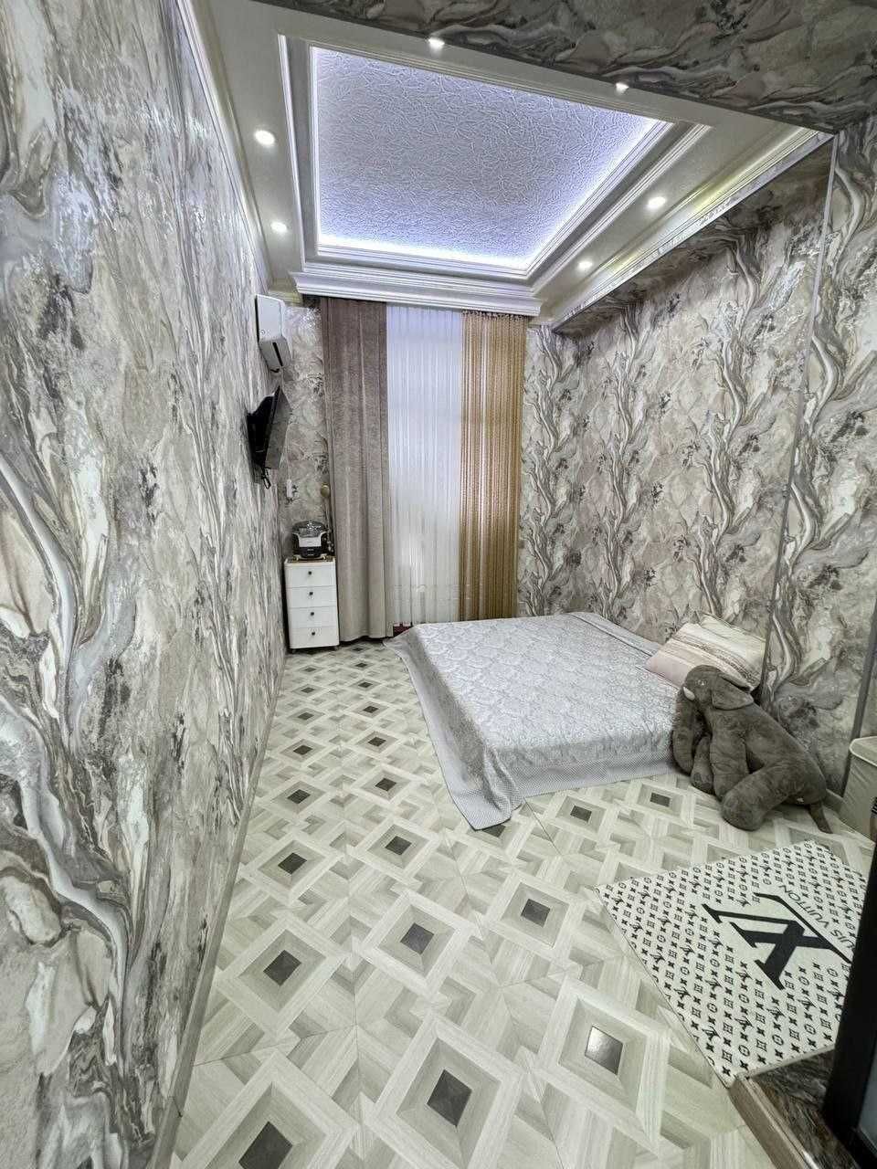 Яккасарайский район,2/4/6,Ор-р: мойка BMW,Ул. Абдулла Каххара,63м2