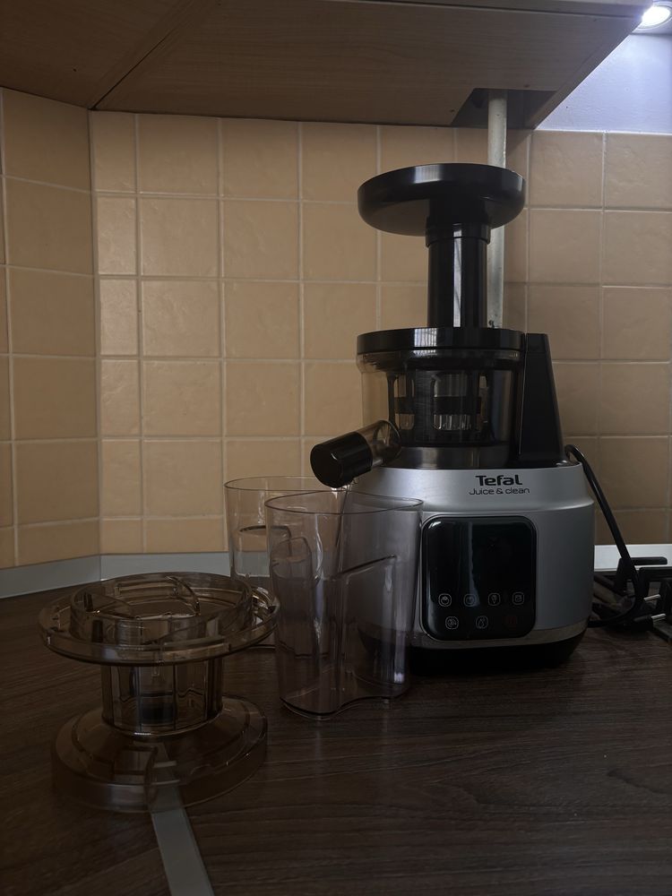 Storcator de fructe si legume Tefal 150W 4 trepte de viteza