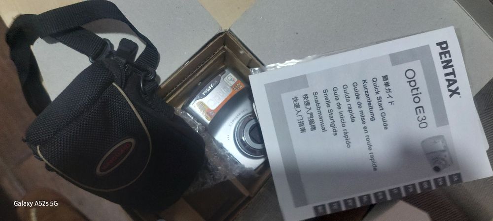 pentax optio e 30 nou