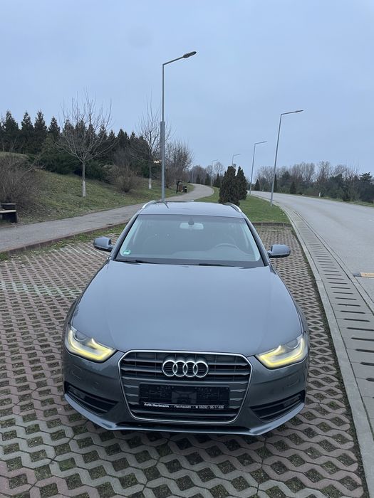 Audi a 4 b 8 2012