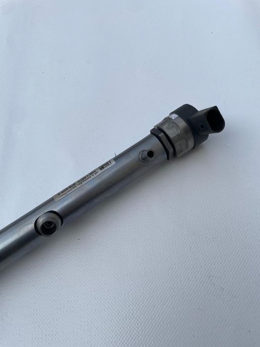 Rampa Injectoare Mercedes 2.0 CDI OM654 A, B, C, CLA CLS, E, Sprinter