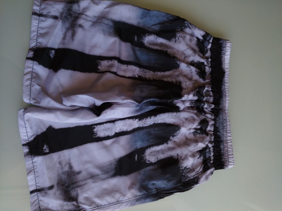 Luda-къси панталонки