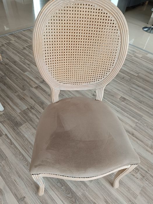 Masa + 6 scaune vintage