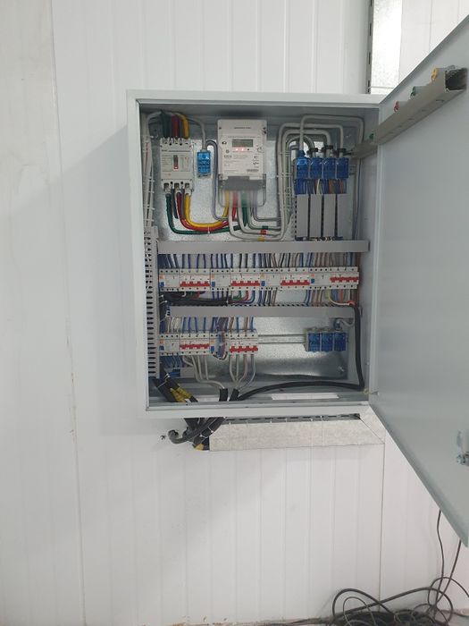 Монтёр Электрик Монтажник