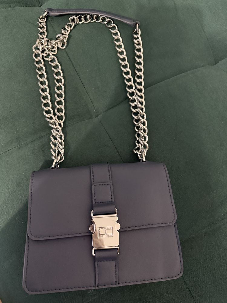 Geanta Tommy Hilfiger