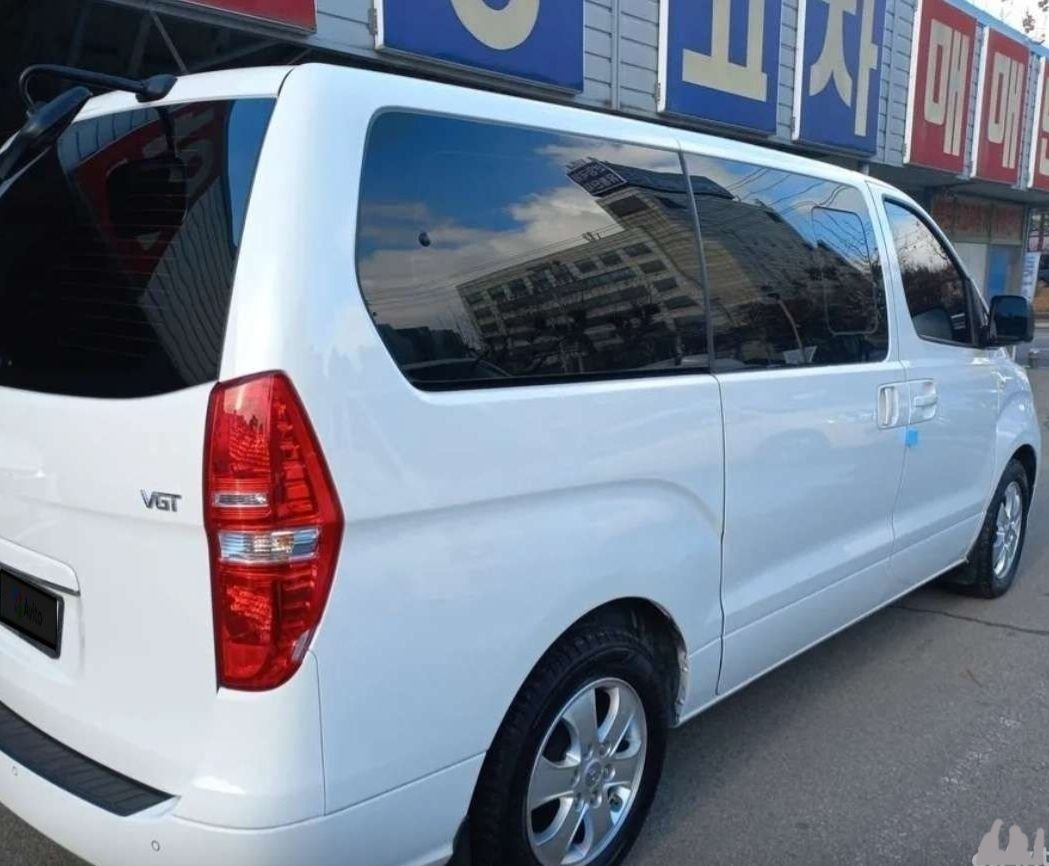 Услуги микроавтобуса Hyundai H1. Пассажирские перевозки по Узбекистану