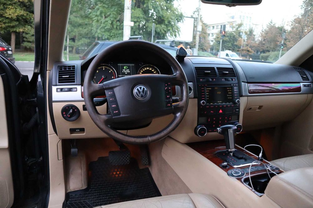 VW Toaureg 7L Full Option 3.0 V6 TDI