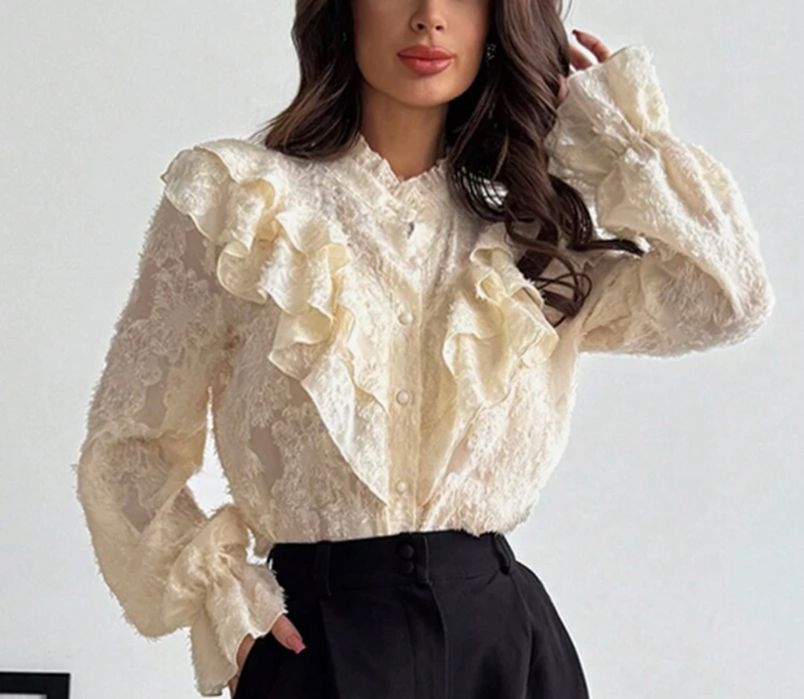 Комплект - Дантелена риза и пола в екрю