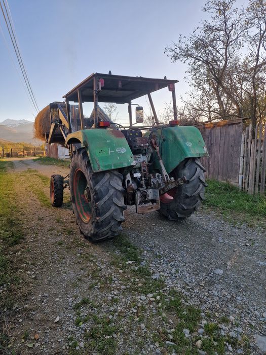 Tractor Deutz -Fhar  8006 cu Încărcător Frontal   servo compresor
