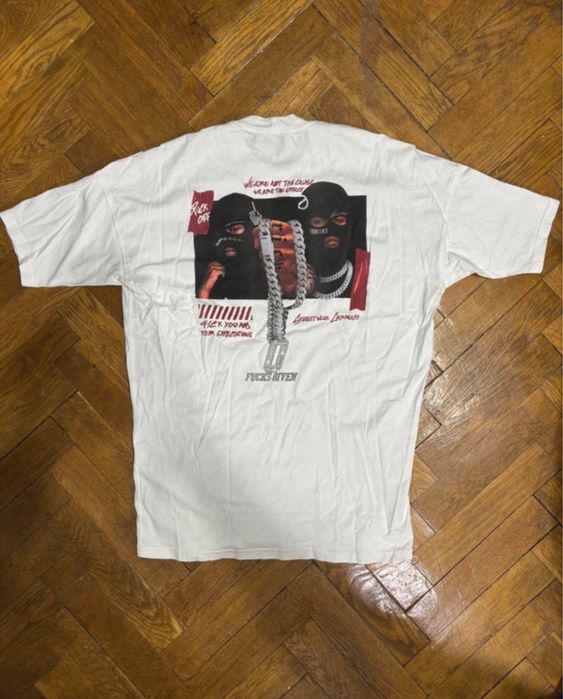 Tricou vagabond