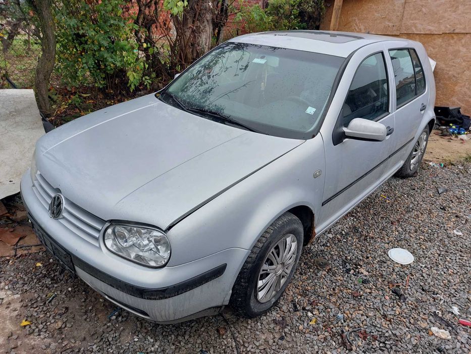 На части 1.9 TDI  и  1.4 16v