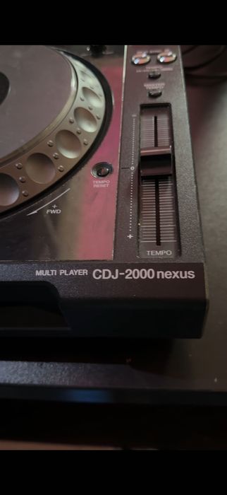 Set DJ Pioneer – 2x CDJ-2000 Nexus + DJM-750MK2 | Preț pachet